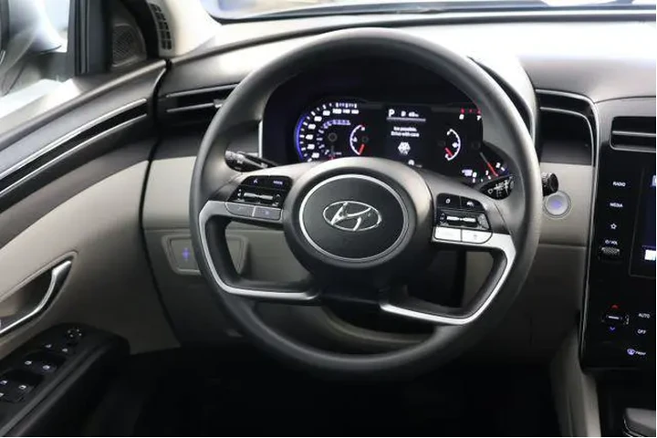 $22395 : Hyundai TUCSON 2024 AWD SEL image 10