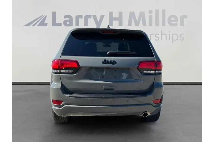 Jeep Grand Cherokee 2020 4x2 image 4