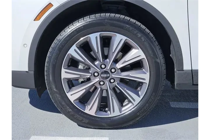 Lincoln Corsair 2021 Reserve image 10