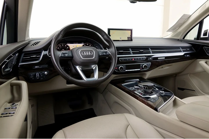 $20990 : 2019 Q7 Prestige image 5