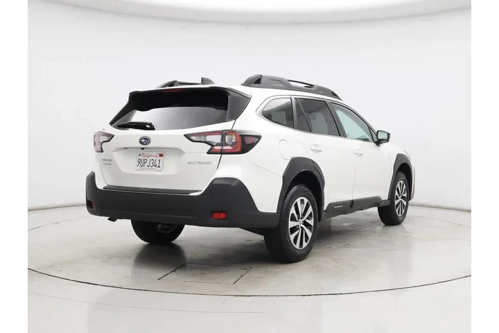 $28998 : Subaru Outback 2025 AWD Prem image 8