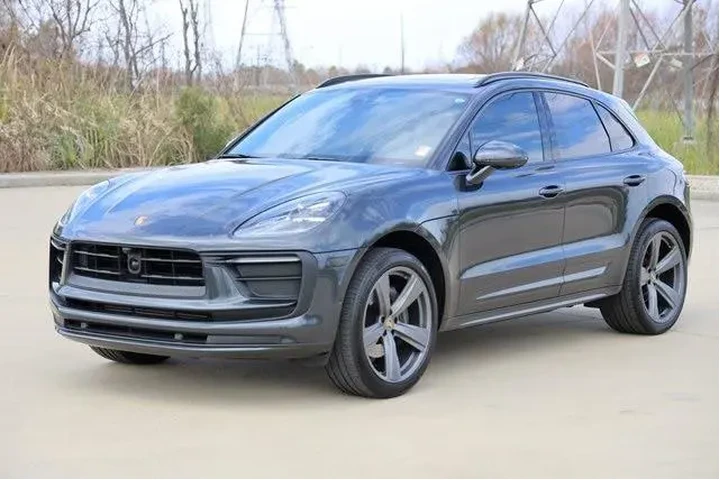 $38350 : Porsche Macan 2022 AWD 4dr S image 3