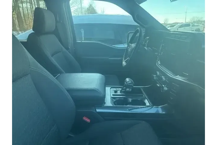 $39437 : Ford F-150 2023 4x4 XLT 4dr image 5