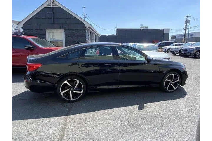$17487 : Honda Accord 2019 Sport 4dr image 3