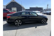 $17487 : Honda Accord 2019 Sport 4dr thumbnail