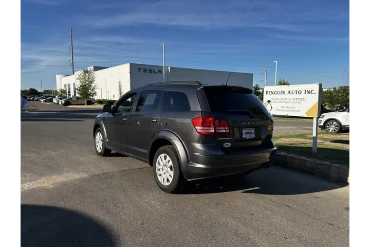 $6990 : 2017 Journey SE image 4