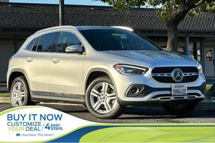 $17971 : Mercedes-Benz GLA 2021 AWD G image 1