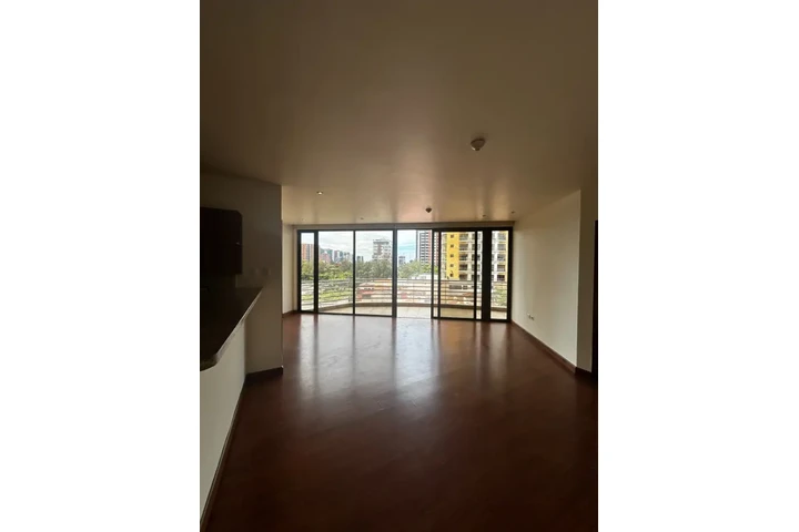 $1100 : Apartamento en Alquiler image 8