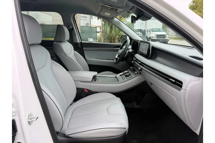 $28900 : Hyundai Palisade SEL image 3
