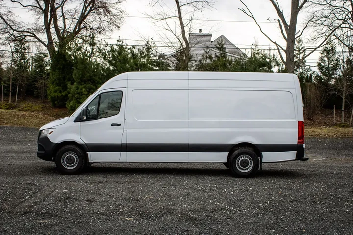 $20995 : Mercedes-Benz Sprinter 2021 image 4