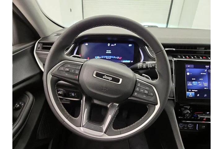 $27998 : Jeep Grand Cherokee 2023 4x2 image 10