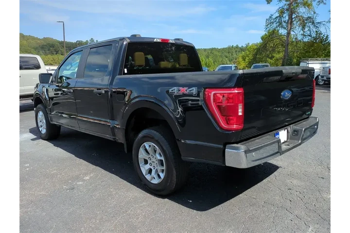 $34661 : Ford F-150 2023 4x4 XLT 4dr image 6