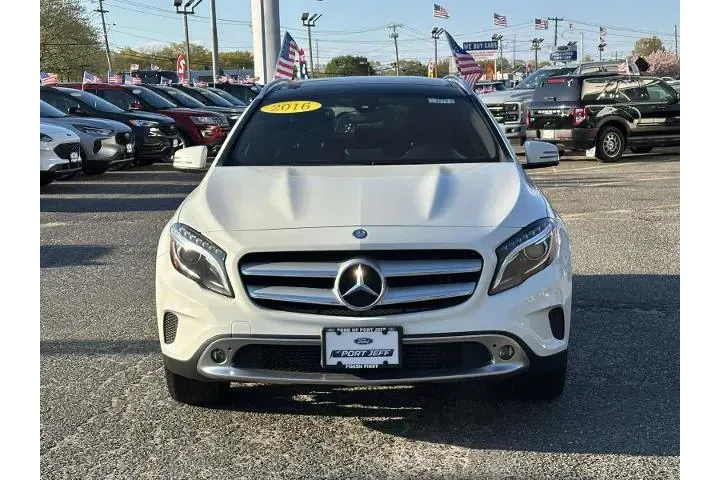 $14450 : Mercedes-Benz GLA 2016 AWD G image 2