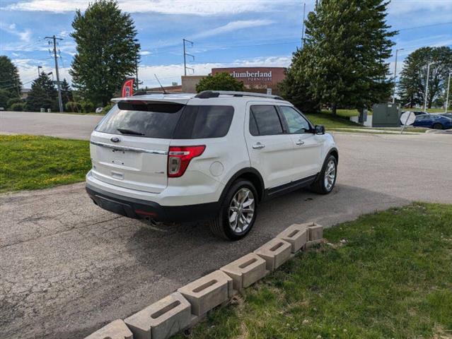 $12900 : 2015 Explorer XLT image 6