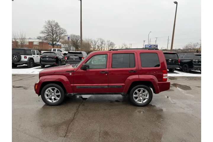 $5980 : 2012 Liberty 4WD 4dr Sport image 5