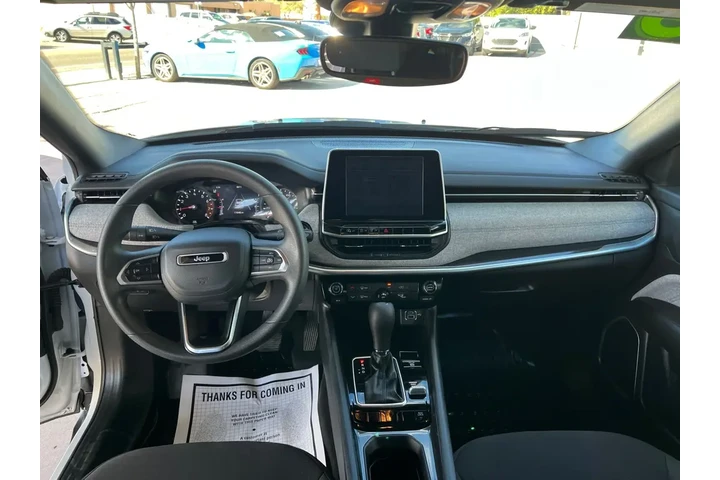 2025 Compass Sport image 9