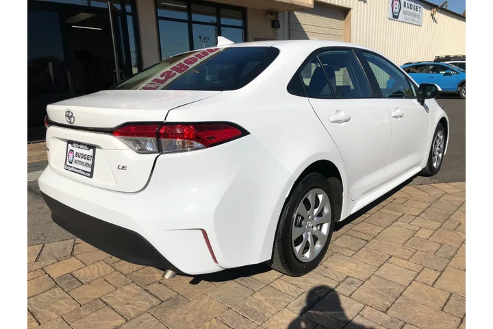 $21238 : 2024 Corolla LE image 3