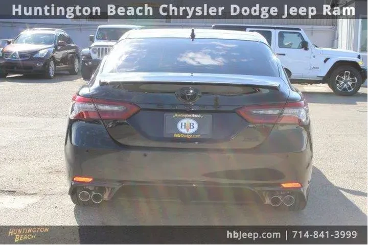 $27900 : Toyota Camry 2023 XSE V6 4dr image 4