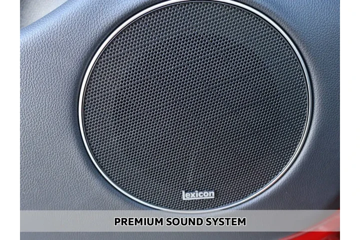 $32990 : Genesis GV70 2023 AWD 2.5T S image 5