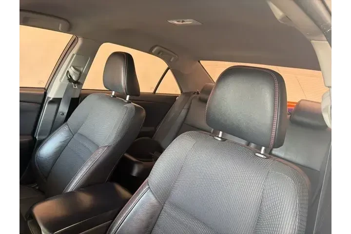 $13327 : Toyota Camry 2017 SE 4dr Sed image 10