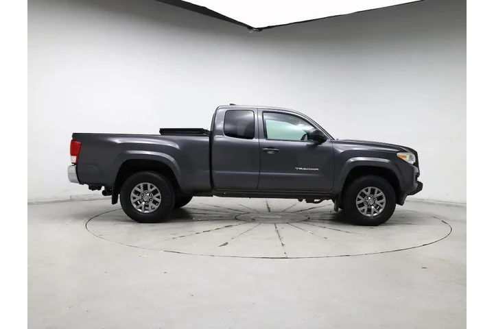 $27998 : Toyota Tacoma 2017 4x4 SR5 V image 7