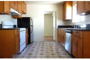 $1950 : 2 bedroom Apt in James wood thumbnail