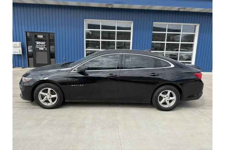 $9990 : 2016 Malibu LS Fleet image 1