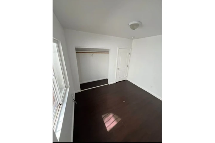 $850 : Rento cuarto en los ángeles image 1