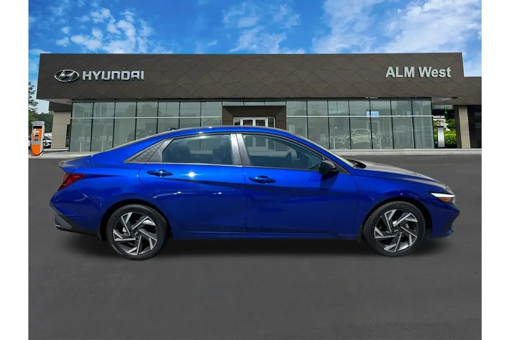 $20420 : Hyundai ELANTRA 2025 SEL Spo image 4