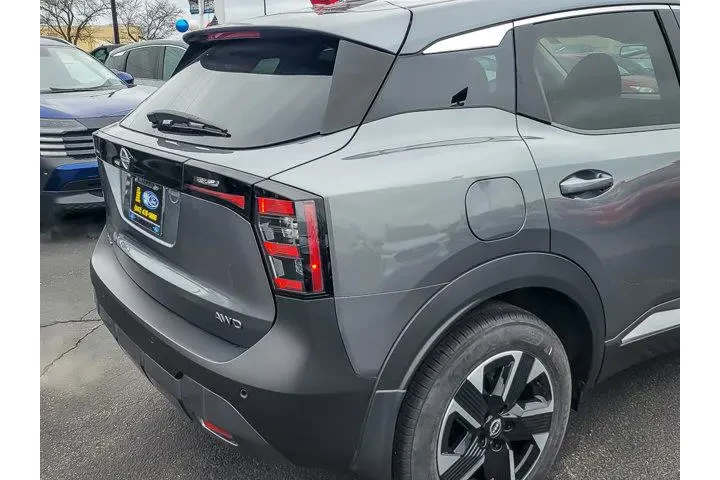 $27880 : Nissan Kicks 2025 AWD SV 4dr image 7