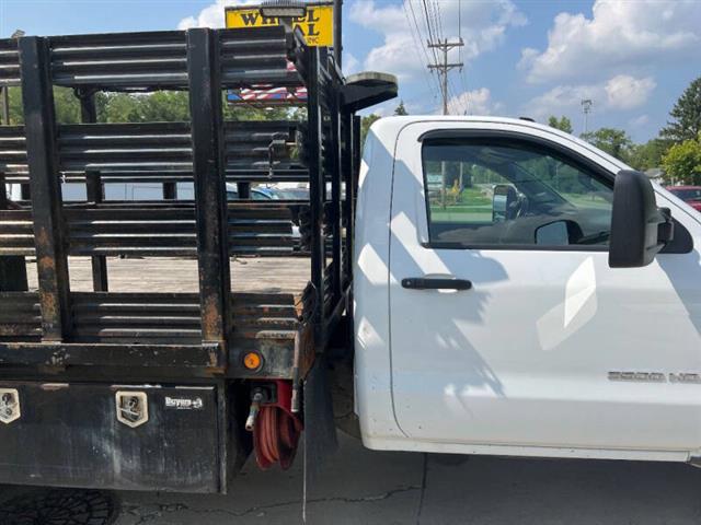 $12500 : 2017 Silverado 3500HD Work Tr image 5