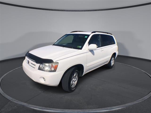 $5200 : PRE-OWNED 2005 TOYOTA HIGHLAN image 4