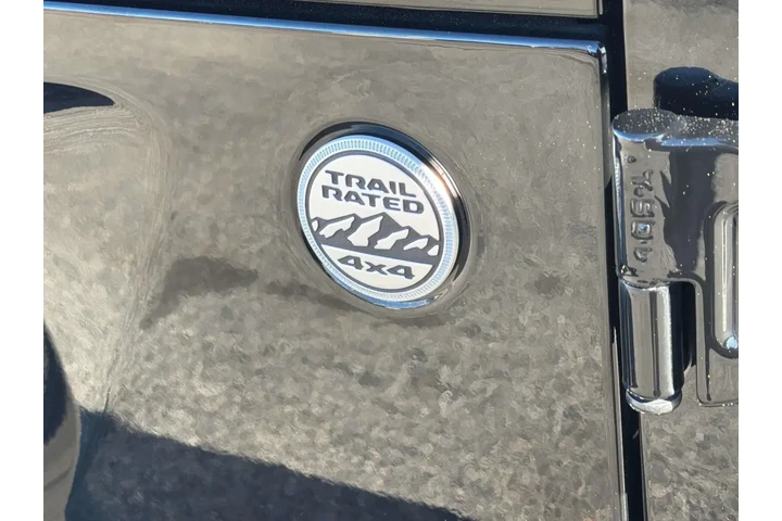 $27204 : Jeep Wrangler Unlimited 2021 image 7