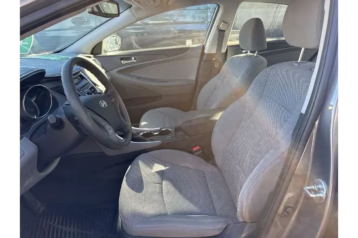 $8139 : Hyundai SONATA 2013 GLS 4dr image 6