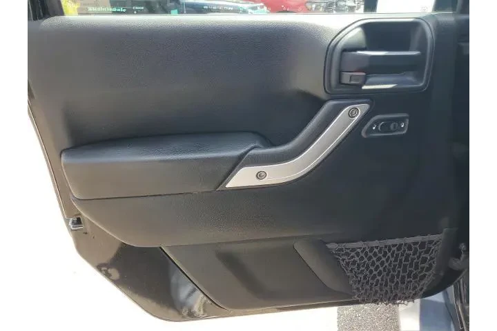 $18900 : Jeep Wrangler JK Unlimited 2 image 7