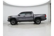 $25998 : Toyota Tacoma 2017 4x2 TRD O thumbnail