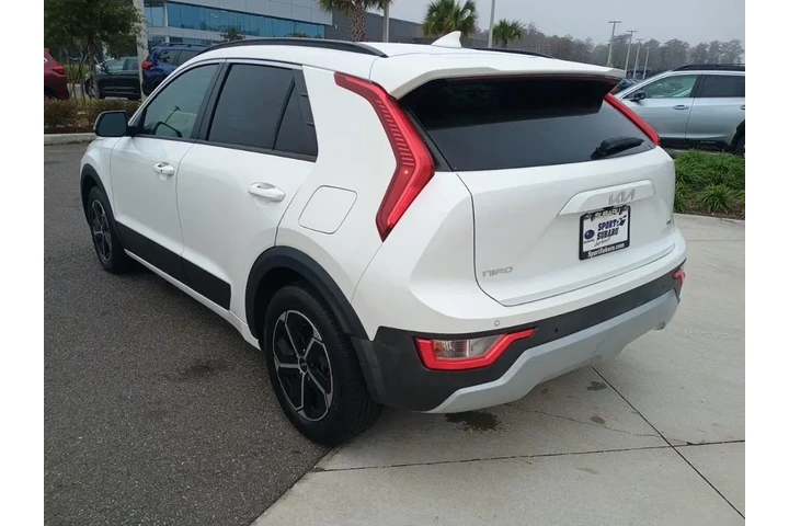 $21992 : Kia Niro 2023 EX 4dr Crossov image 7