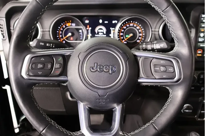 $35697 : Jeep Wrangler 2023 4x4 Sahar image 3