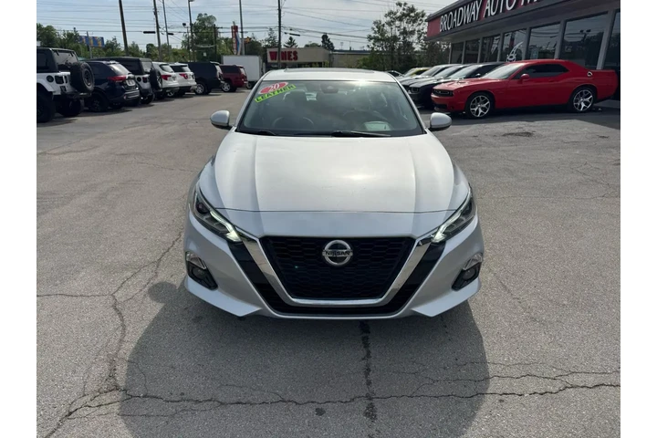 2020 Altima 2.5 SL Sedan image 7