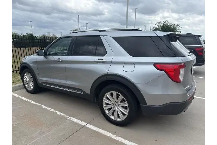 $32599 : Ford Explorer 2022 AWD Limit image 6
