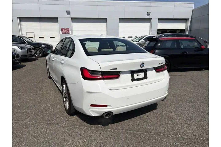 $36494 : BMW 3 Series 2023 AWD 330i x image 5