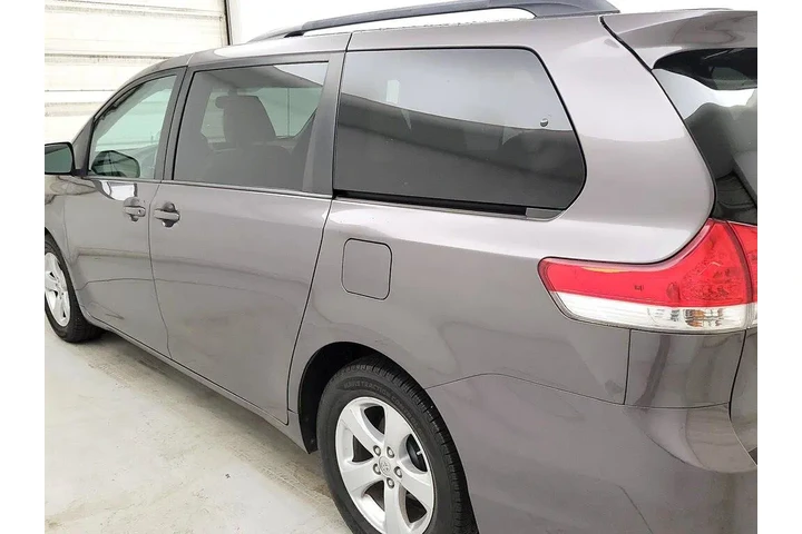 $16998 : Toyota Sienna 2014 LE 7-Pass image 7