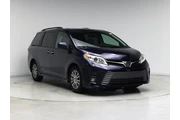 Toyota Sienna 2018 XLE 8-Pas en Hialeah