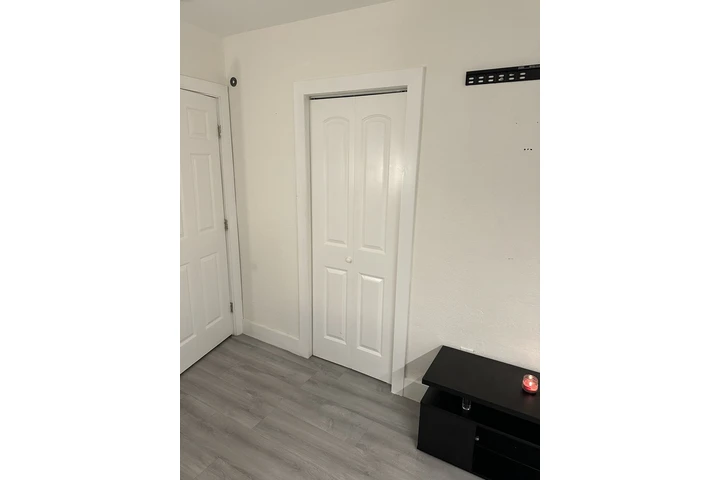 $1000 : Se Renta Habitación Privada image 6