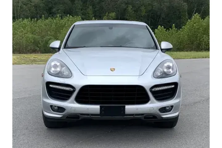 $24900 : 2013 CAYENNE GTS image 3