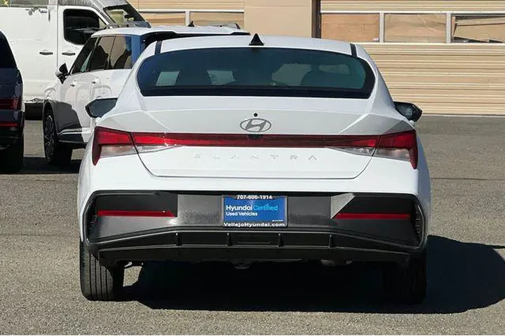 $21690 : Hyundai ELANTRA 2025 SE 4dr image 7
