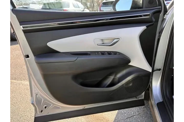 $22998 : Hyundai TUCSON 2023 AWD SEL image 8