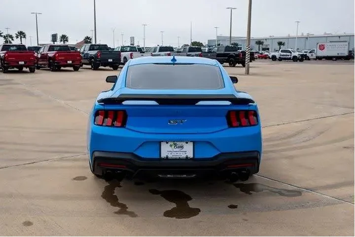 $38087 : Ford Mustang 2024 GT 2dr Fas image 6