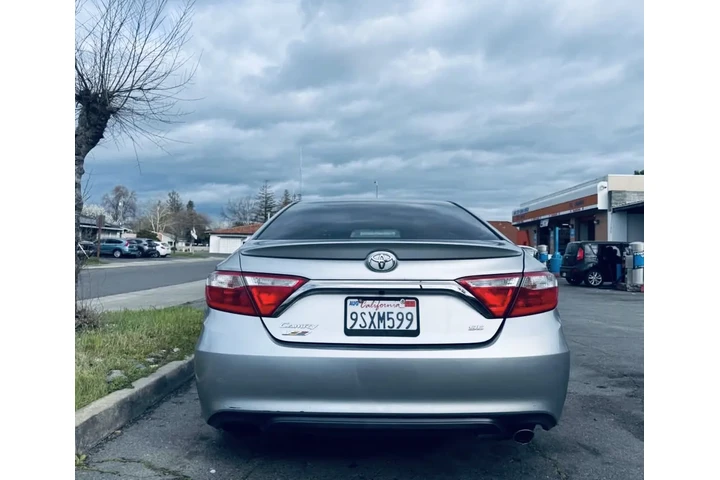 $7000 : 2017 Toyota Camry For sale image 9