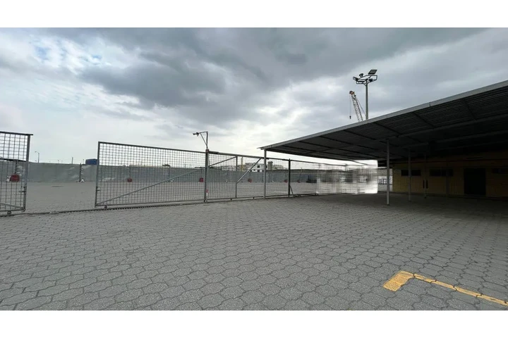 $18000 : ALQUILO TERRENO OFIC VIA DAULE image 6